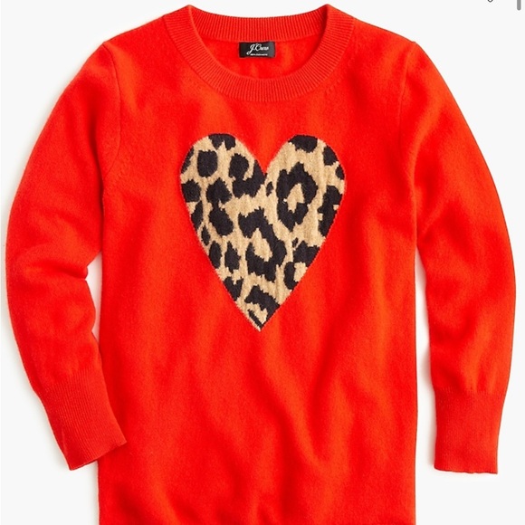 everyday cashmere crewneck - Picture 2 of 9